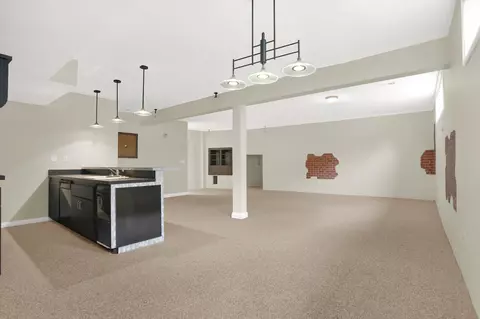 Kitchen - 2510 Crossfields Ct, Carmel, IN 46032 photo 6 of 8