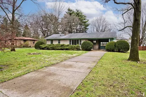 4918 Kessler View Dr, Indianapolis, IN 46220