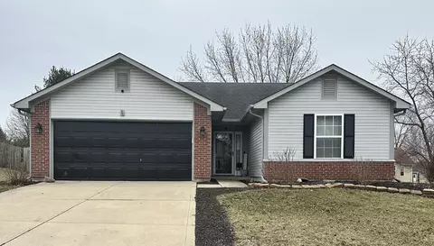 765 Pin Oak Ct, Franklin, IN 46131