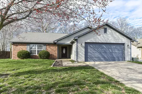 462 W Harriman Ave, Bargersville, IN 46106