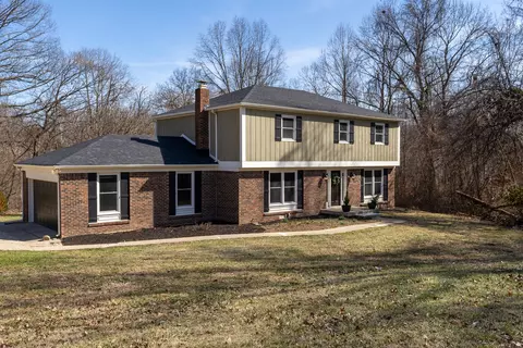 1285 Lincoln Hill Rd, Martinsville, IN 46151