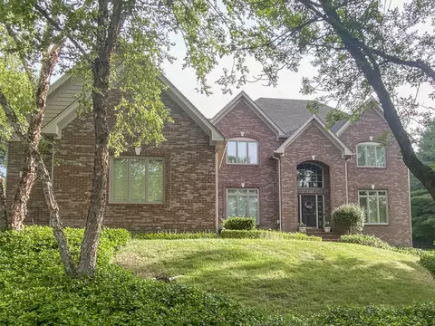 1318 Golden Eagle Ct, Greenwood, IN 46143