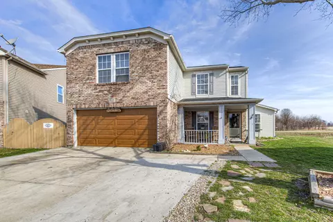 8205 Ossian Ct, Camby, IN 46113