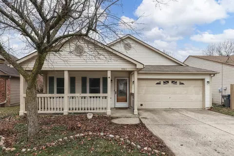 9983 Waterside Dr, Noblesville, IN 46060