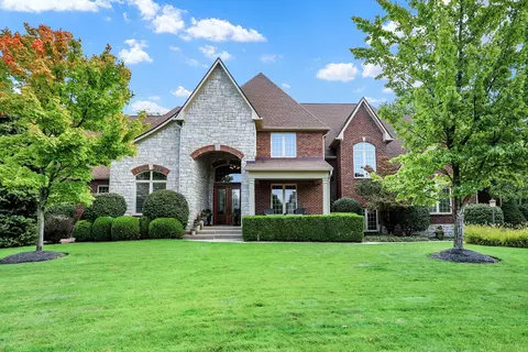 15394 Whistling Ln, Carmel, IN 46033