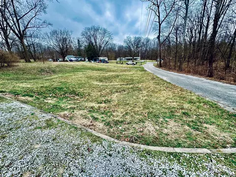 34 Jackson Blvd, Greencastle, IN 46135