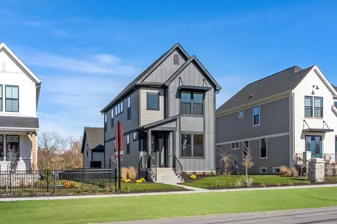 11565 Langton Walk, Zionsville, IN 46077