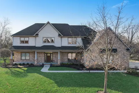3803 Steeplechase Dr, Carmel, IN 46032