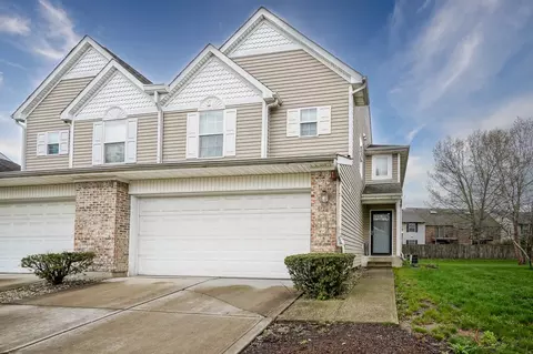 9330 Eden Woods Ct, Indianapolis, IN 46260