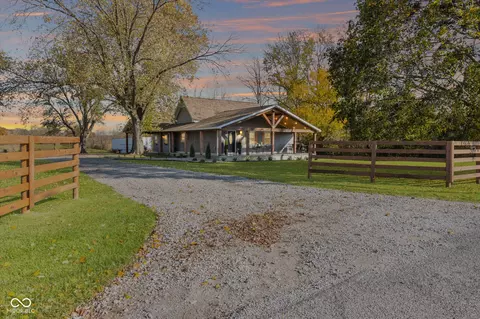 Exterior - 6068 E 1200 S, Roachdale, IN 46172 photo 2 of 13