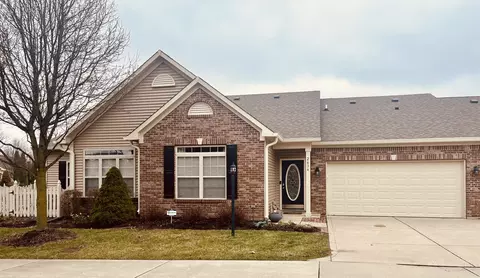 2636 Big Bear Ln, Indianapolis, IN 46217