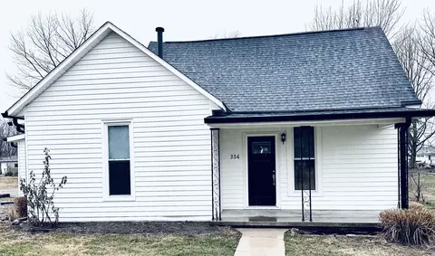 334 Elm St, Hope, IN 47246