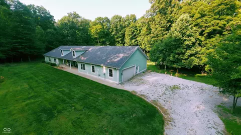 2307 N Colekila Trl, Martinsville, IN 46151