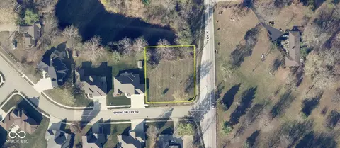 8230 Spring Valley Dr, Plainfield, IN 46168 photo 9