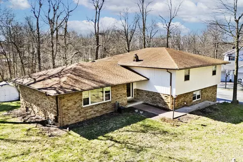 7907 Black Oak Dr, Plainfield, IN 46168