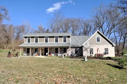 1453 N Blue Bluff Rd, Martinsville, IN 46151
