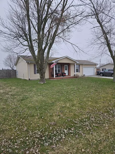 204 W Kentucky Ave W, Westport, IN 47283