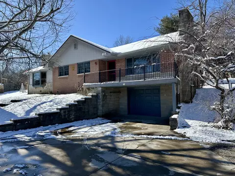 7244 W Locust Lake Dr, Spencer, IN 47460
