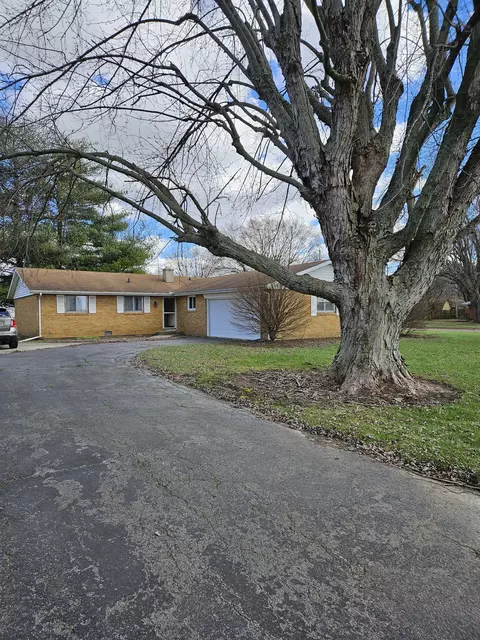 2320 N 200 E, Anderson, IN 46012