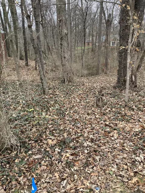 5531 Overbrook Cir, Indianapolis, IN 46226