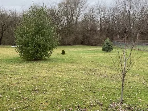 7266 W Reformatory Rd, Fortville, IN 46040 photo 2
