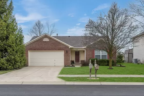 6360 W Chelmsford Dr, Mccordsville, IN 46055