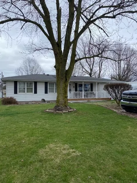 713 N Main St, Linden, IN 47955