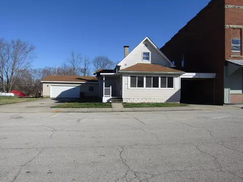 102 W Main St, Darlington, IN 47940