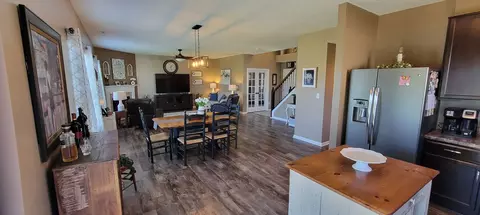 Dining - 4773 Marshall Dr, Plainfield, IN 46168 photo 2 of 4