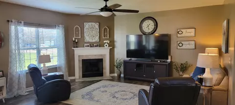 Living - 4773 Marshall Dr, Plainfield, IN 46168 photo 1 of 5