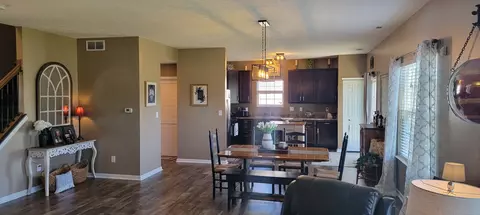 Dining - 4773 Marshall Dr, Plainfield, IN 46168 photo 4 of 4