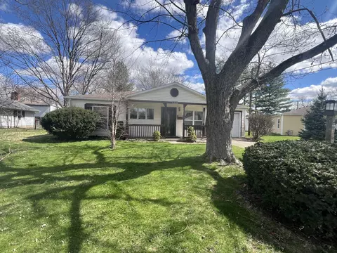 807 N Noble St, Greenfield, IN 46140