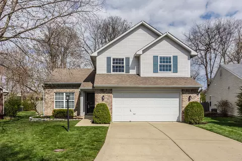 5948 White Birch Dr, Fishers, IN 46038