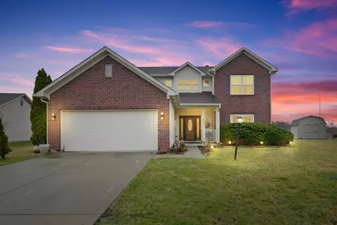 1007 Treyburn Green Dr, Indianapolis, IN 46239