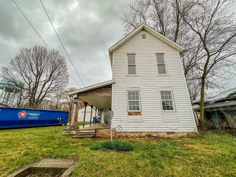 2422 S Meridian St, Marion, IN 46953