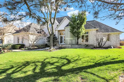 12195 Windpointe Pass, Carmel, IN 46033