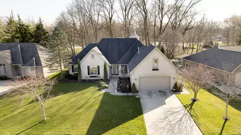 11660 Pebblepointe Pass, Carmel, IN 46033
