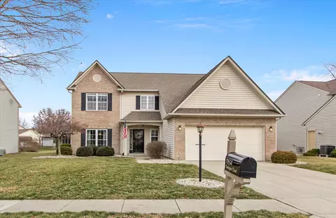 10654 Sandpiper Ct, Noblesville, IN 46060