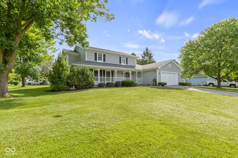 881 S Lanyard Dr, Cicero, IN 46034