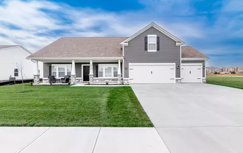 6839 Bluebird Ln, Seymour, IN 47274