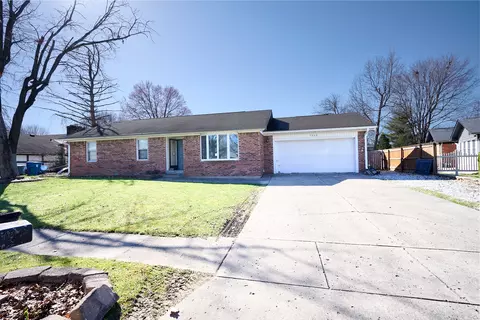 7806 Cannonade Dr, Indianapolis, IN 46217