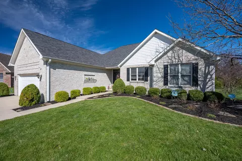 527 Brentfield Dr, Greencastle, IN 46135