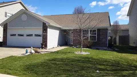 15520 Landsbrook Run W, Noblesville, IN 46060