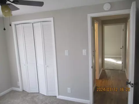 Bedroom - 538 Della Rd, Columbus, IN 47203 photo 1 of 2