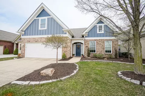 15209 Kampen Cir, Carmel, IN 46033