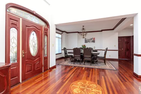 Entry Way - 7034 Bitternut Ln, Plainfield, IN 46168 photo 2 of 4