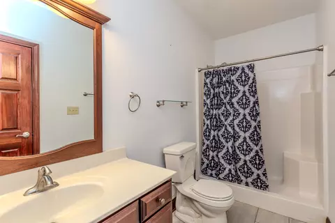 Bath - 7034 Bitternut Ln, Plainfield, IN 46168 photo 9 of 9