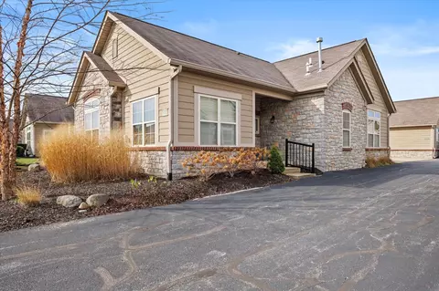 13914 Rue Charlot Ln, Mccordsville, IN 46055