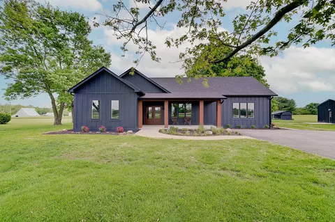 7347 W 350 N, Bargersville, IN 46106