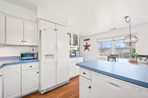 Kitchen - 4231 S 600 E, Waldron, IN 46182 photo 8 of 10